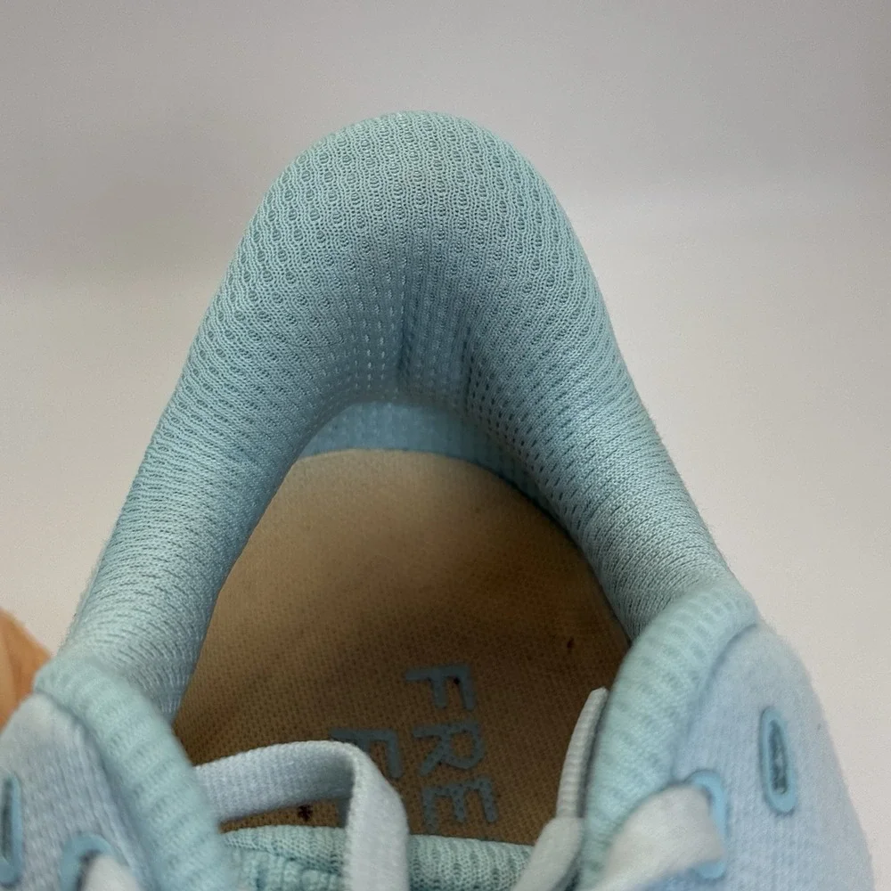 New Balance Women's‎ Fresh Foam 880v11 Running Shoes Pale Blue Mango Size 10